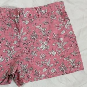 Gap pink and white floral cotton stretch shorts